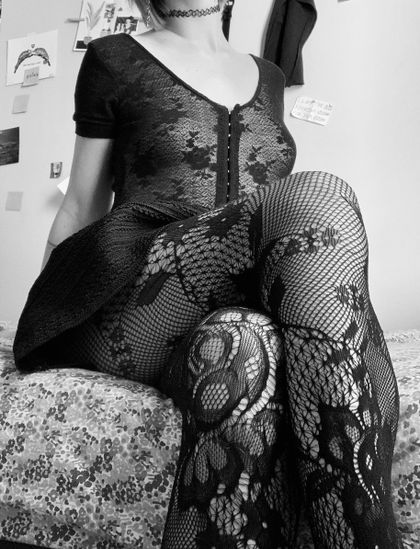 violet_moonfiretsfree OnlyFans picture