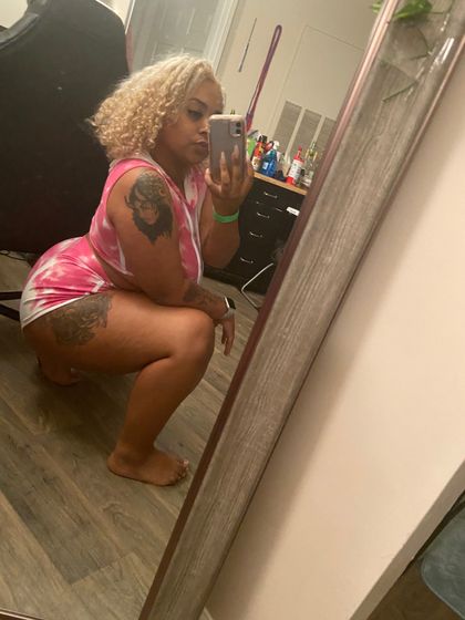 curlyb143 OnlyFans picture