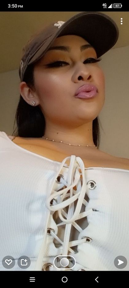 leihuni OnlyFans picture