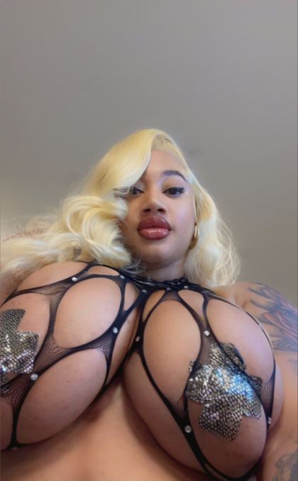 roxiiee96 OnlyFans picture
