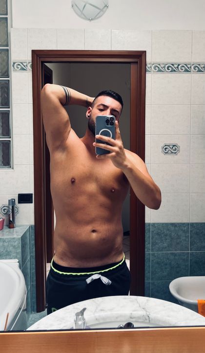 nuzzo OnlyFans picture
