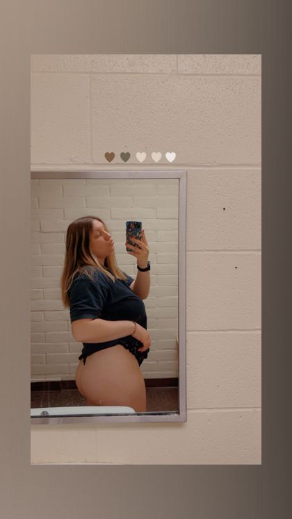 qu33nb69 OnlyFans picture