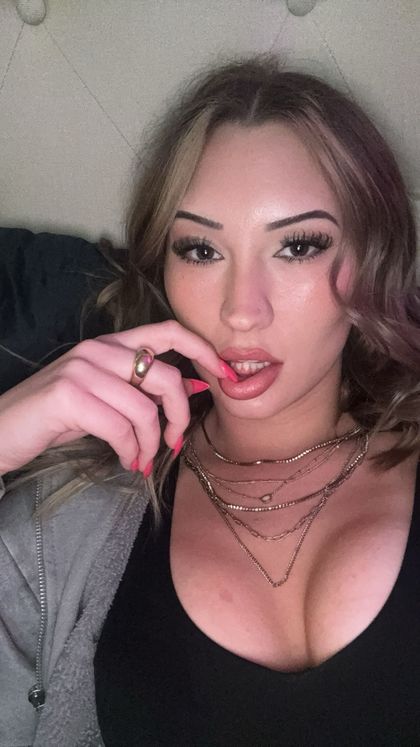 platinum.card.barbie OnlyFans picture