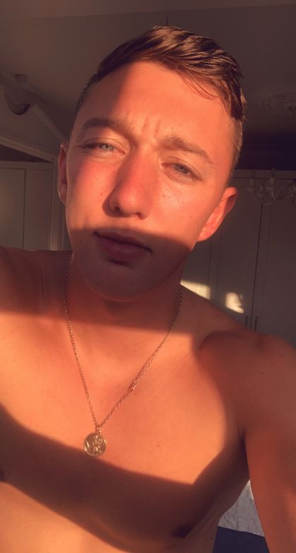 alexrichie OnlyFans picture