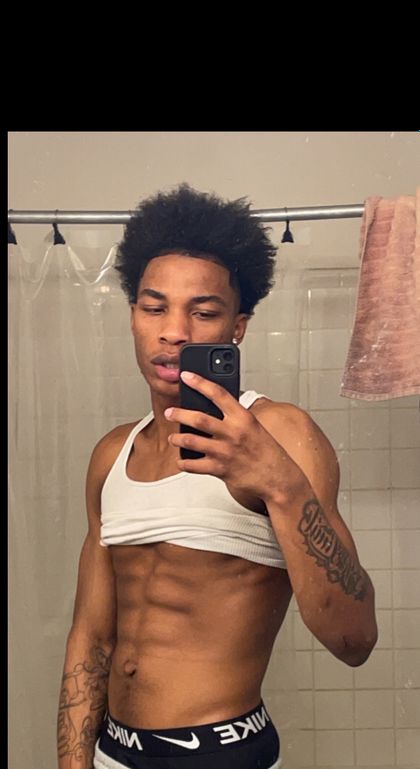 dahoodbabytay OnlyFans picture