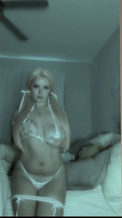 princessxpeachu OnlyFans picture