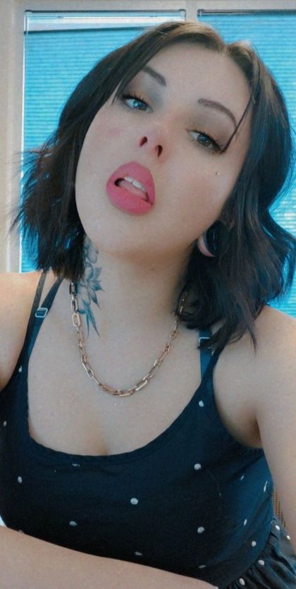 wildchildravenn OnlyFans picture