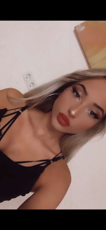 anaberkav OnlyFans picture