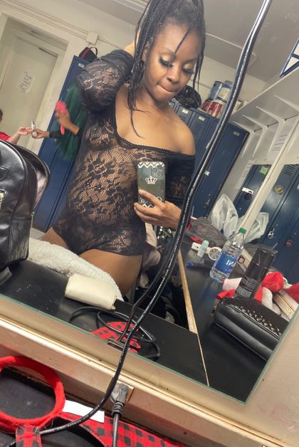 funsiz3chocolat3 OnlyFans picture