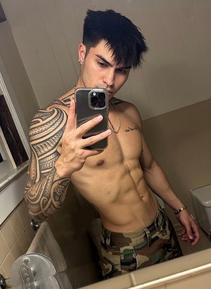 hung_hawaiian OnlyFans picture