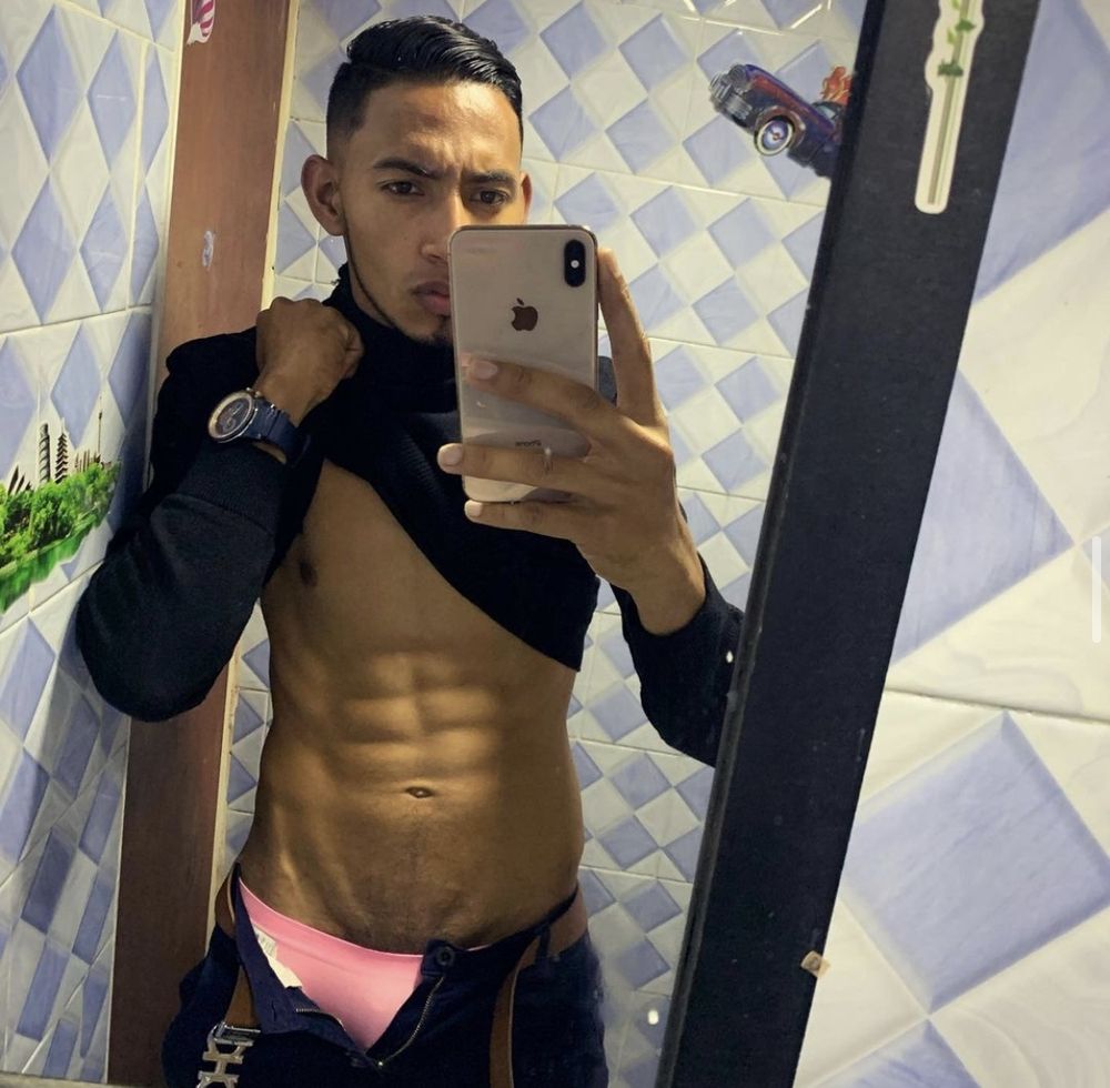 nicolasposada OnlyFans profile picture