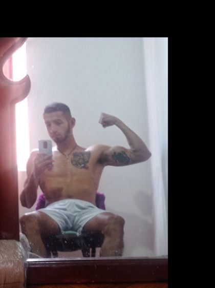u229208429 OnlyFans picture