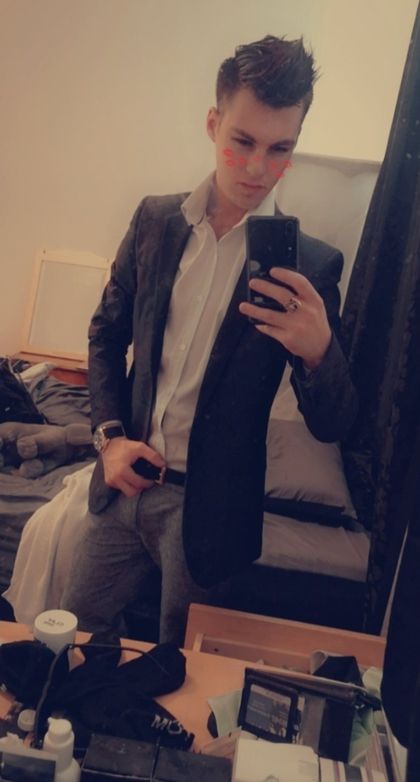 neonnblack OnlyFans picture