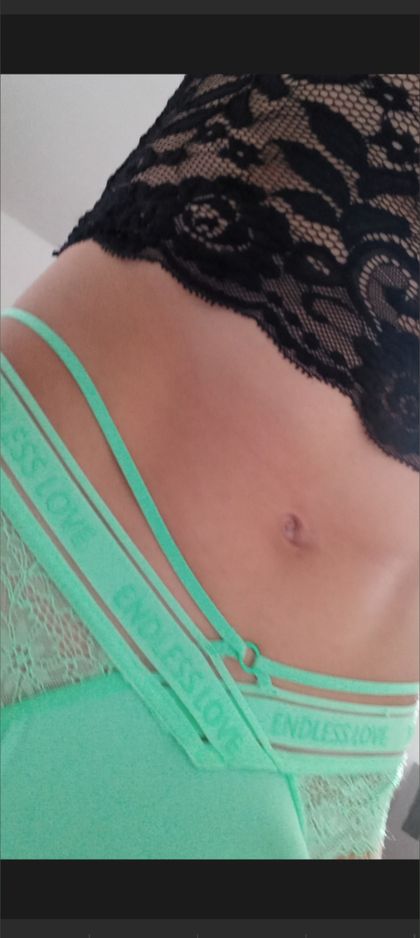 nakedbabe420x OnlyFans picture