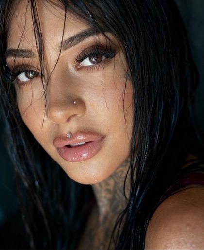 charlotlot OnlyFans picture