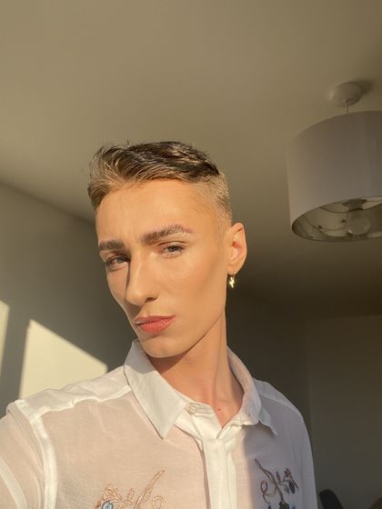 conartistrymua OnlyFans picture