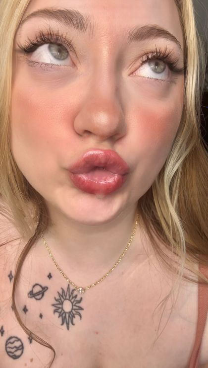 bratxberry OnlyFans picture