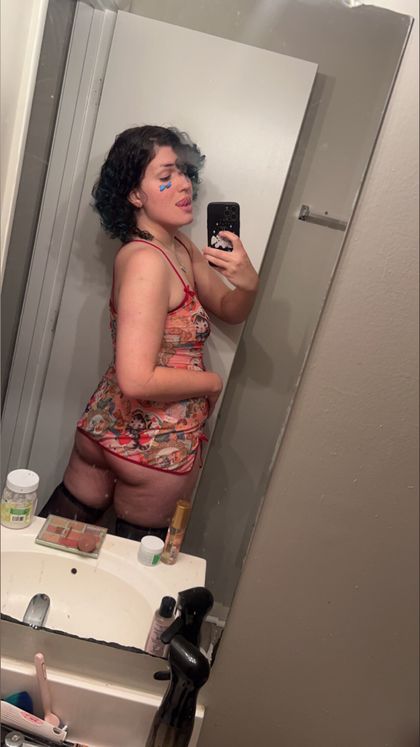 mikeyofhearts OnlyFans picture