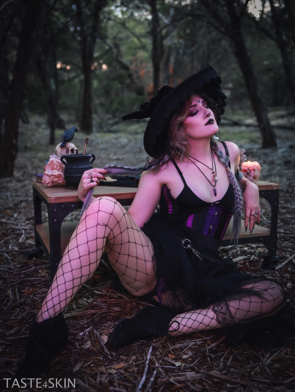 aalienwitchh OnlyFans profile picture