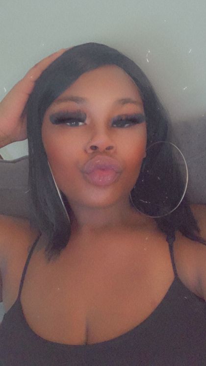 hoodrichbella83 OnlyFans picture
