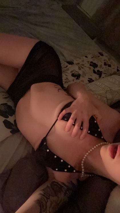 adrianna_babyy OnlyFans picture