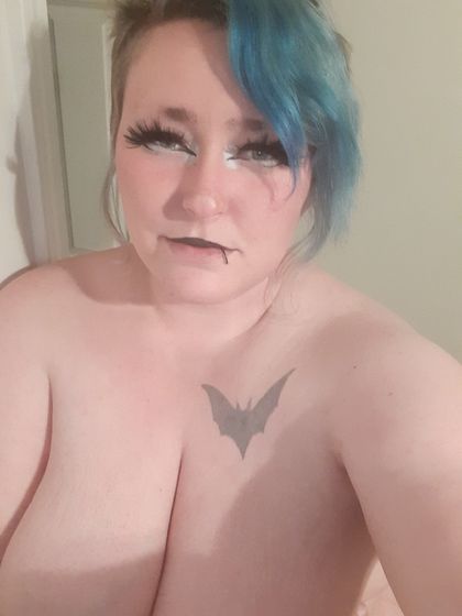 mothisweirdvip OnlyFans picture