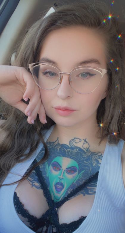 paleassnow OnlyFans picture