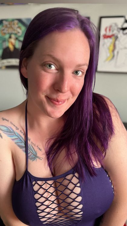 hotwifekkvip OnlyFans picture