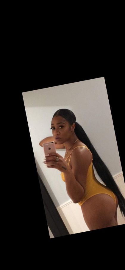 onenonlypapiianna OnlyFans picture
