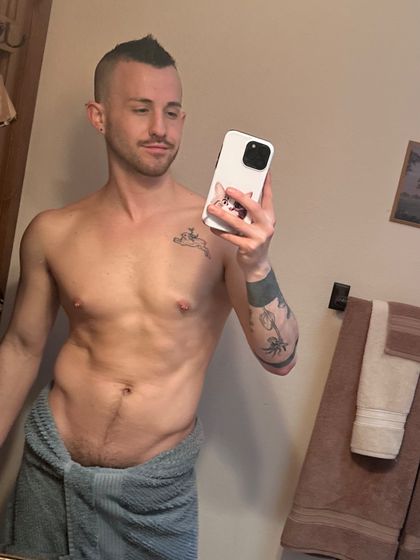 bentoverbachelor OnlyFans picture