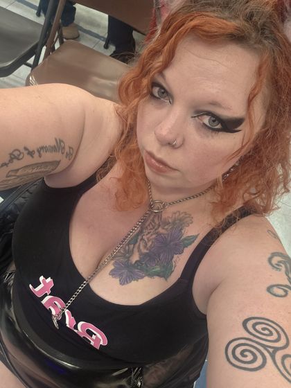 redwolfivy OnlyFans picture