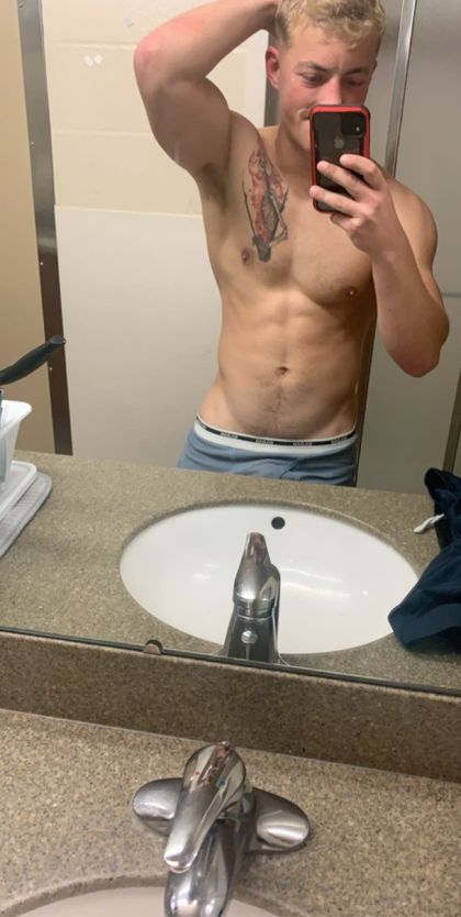 u56136130 OnlyFans picture