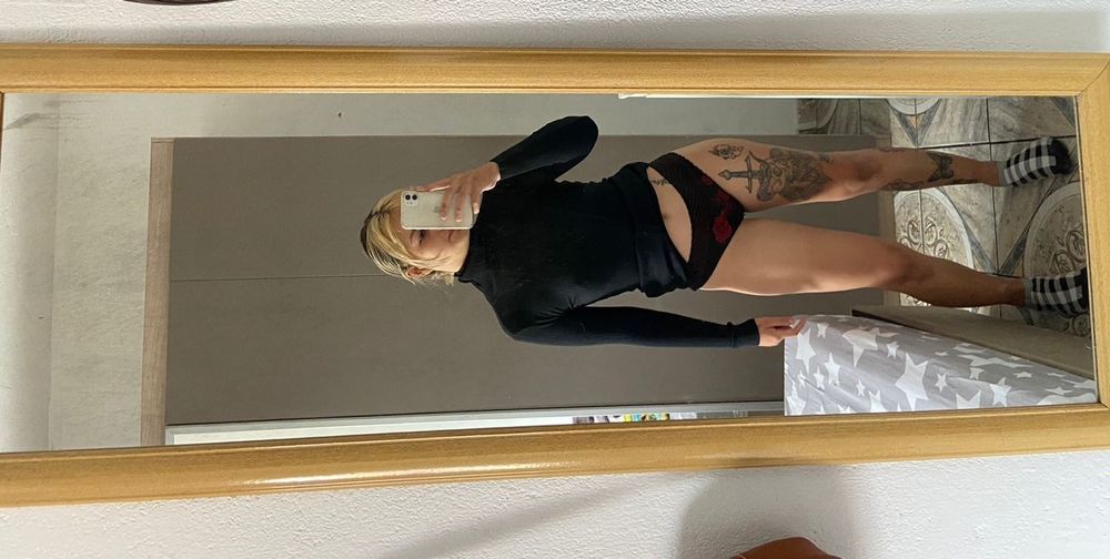 zabellaz OnlyFans profile picture