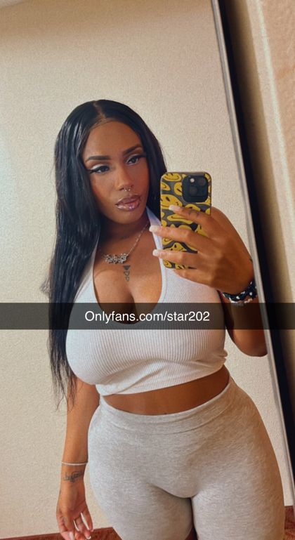 star202 OnlyFans picture