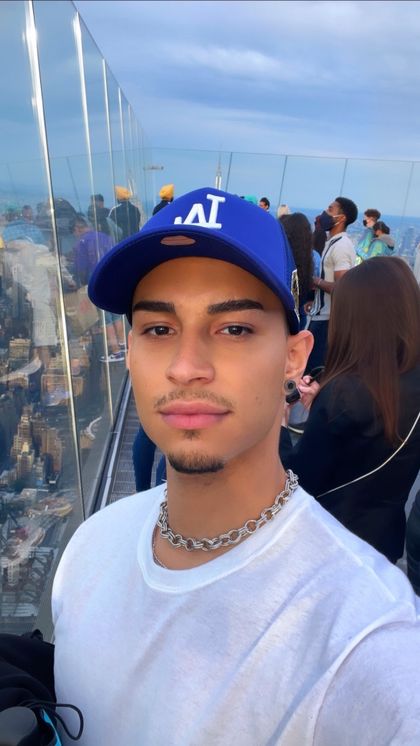 joesinisterx OnlyFans picture