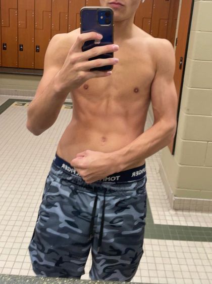 lukemarx5 OnlyFans picture