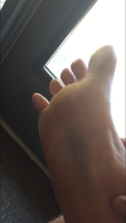 bigfeetking OnlyFans picture
