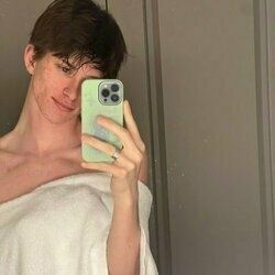blakereynolds04 OnlyFans picture