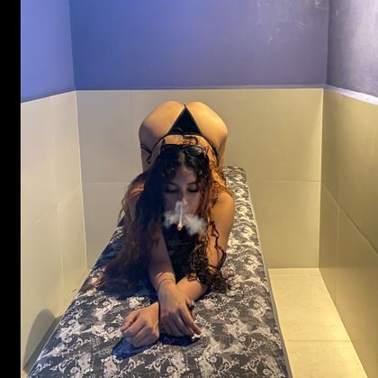 momyxanof OnlyFans picture