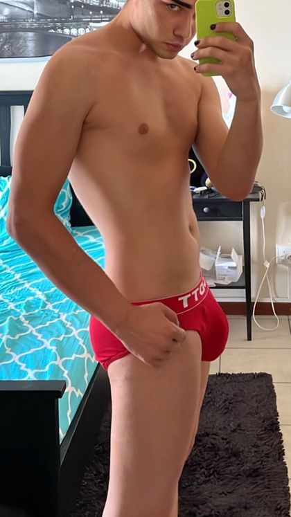 xxxandrxxx OnlyFans picture