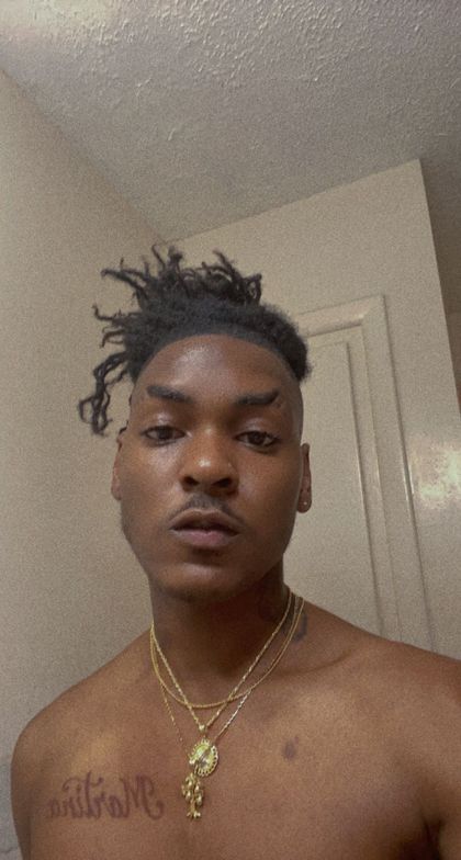 vell2majorr OnlyFans picture