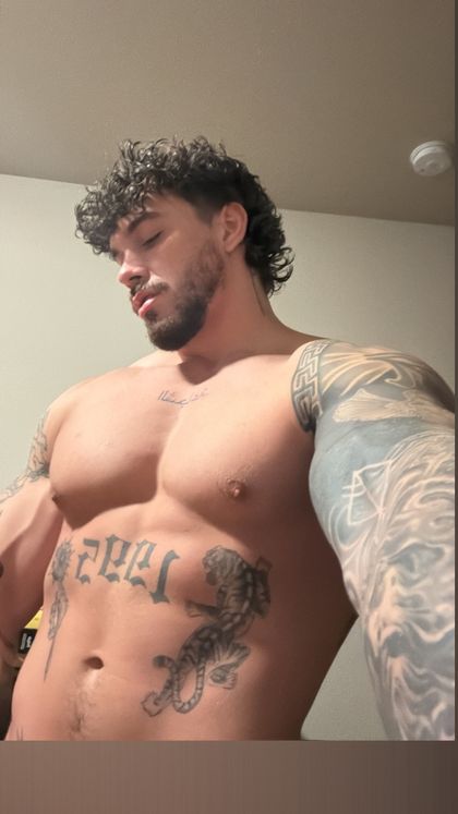 raphaelsplayground2 OnlyFans picture