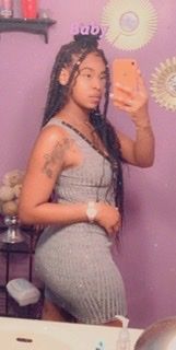 uniquelyreddd OnlyFans profile picture