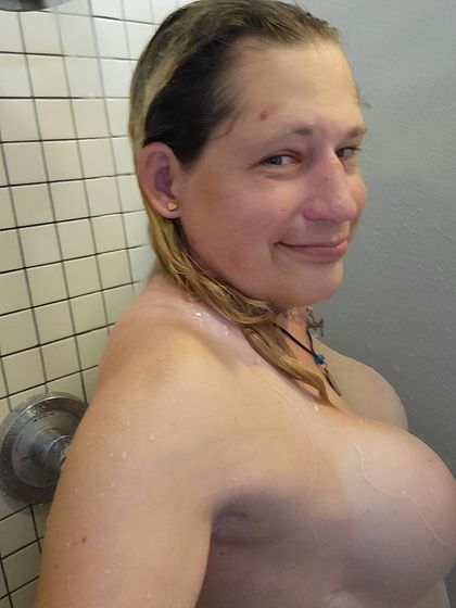 u181894834 OnlyFans picture