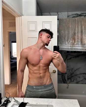 theyoungstudvip OnlyFans Free Trial XXX Photos FansMetrics com 