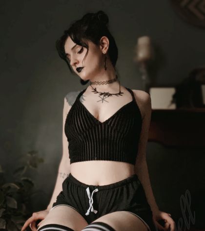 hazelblackwell OnlyFans picture