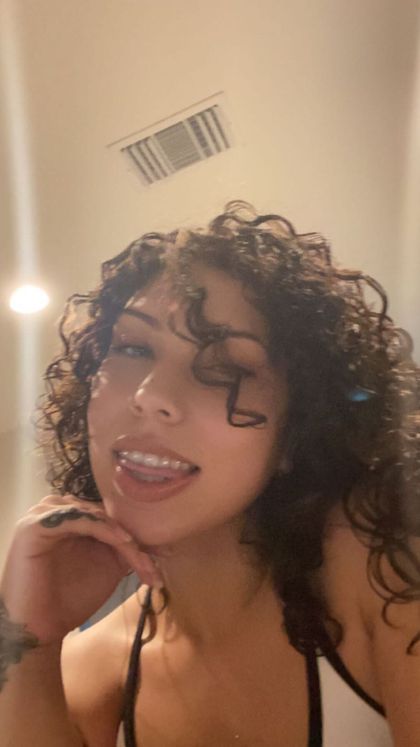 rubyvlntn OnlyFans picture