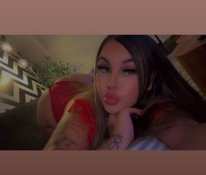 kiieellyy OnlyFans picture