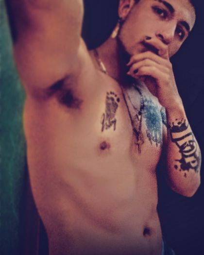 aronhgk OnlyFans picture