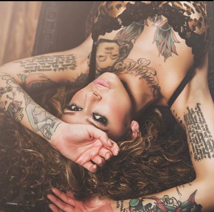 iamjuliabond OnlyFans picture